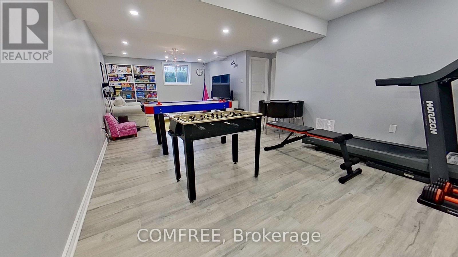 216 MAGPIE STREET - 25