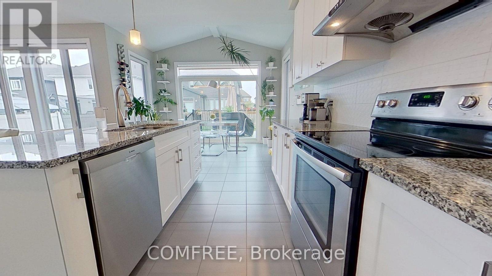 216 MAGPIE STREET - 7