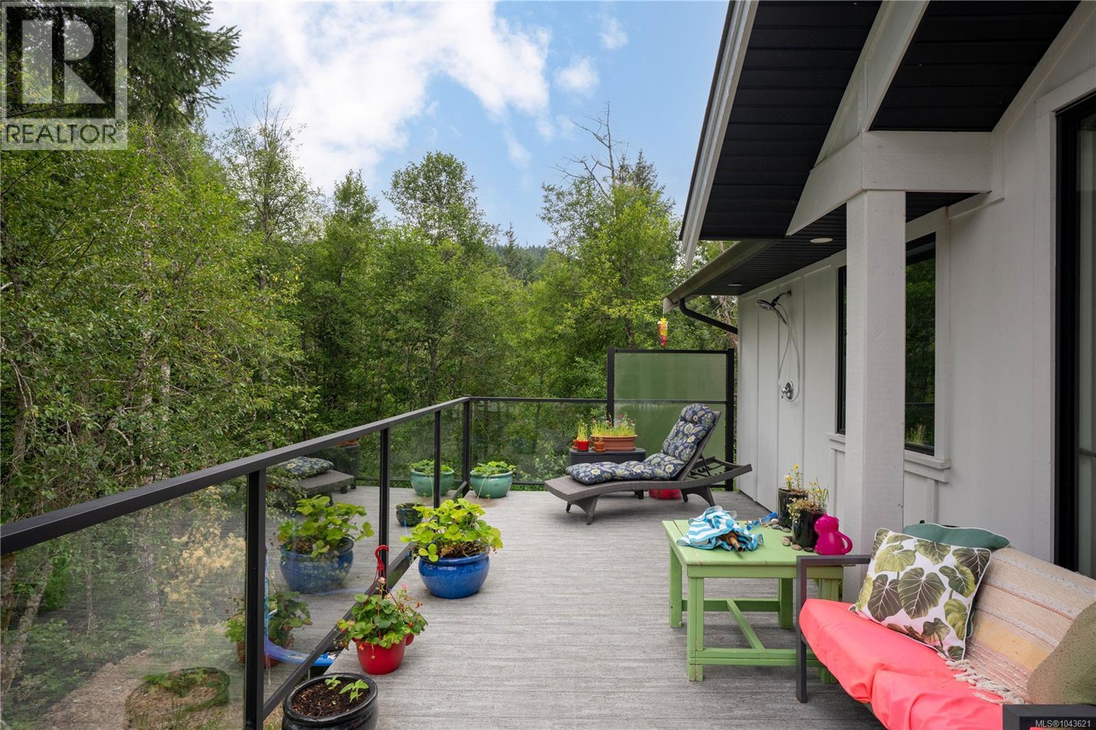 682 Shawnigan Lake Rd - 11