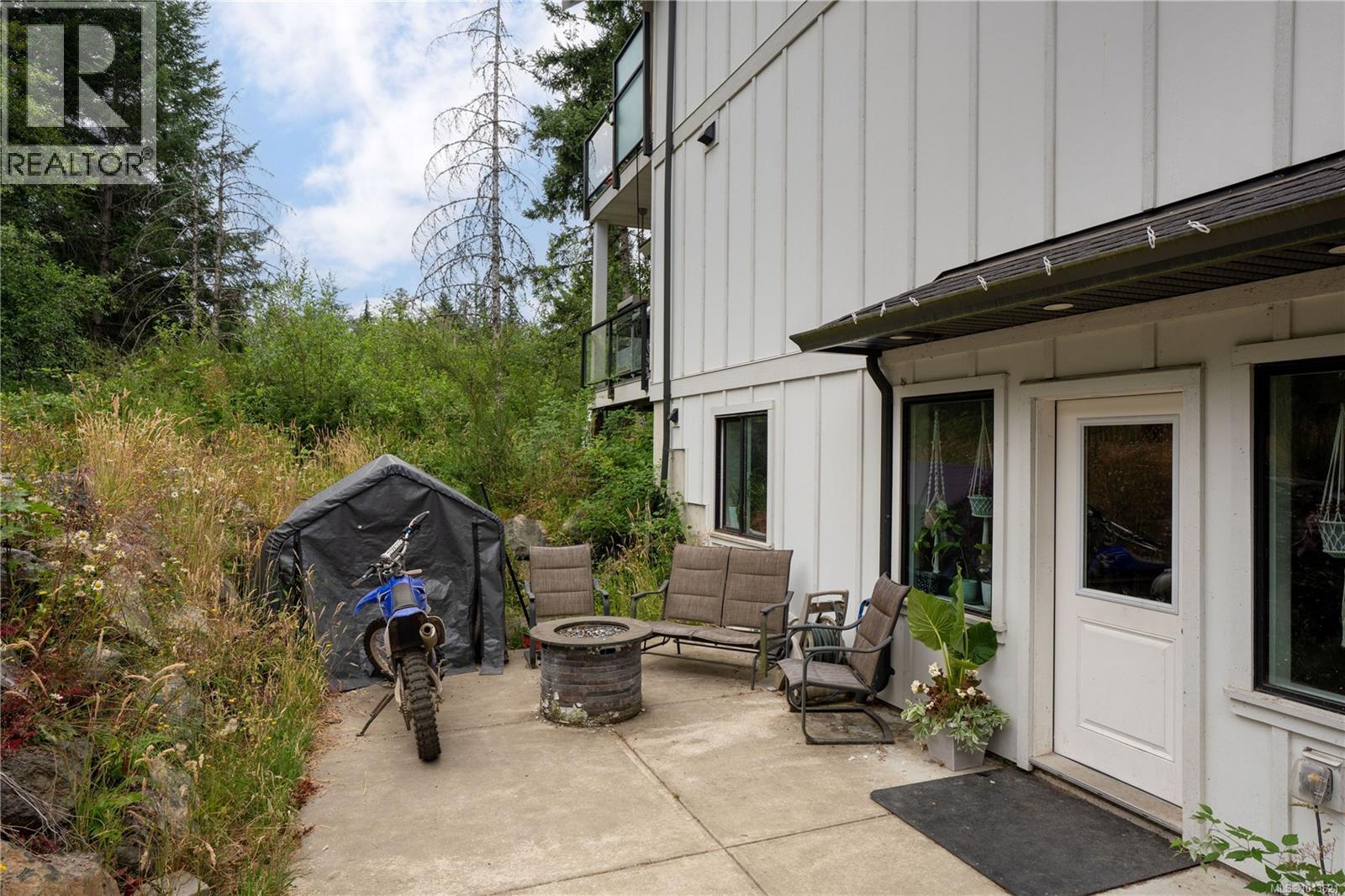 682 Shawnigan Lake Rd - 22