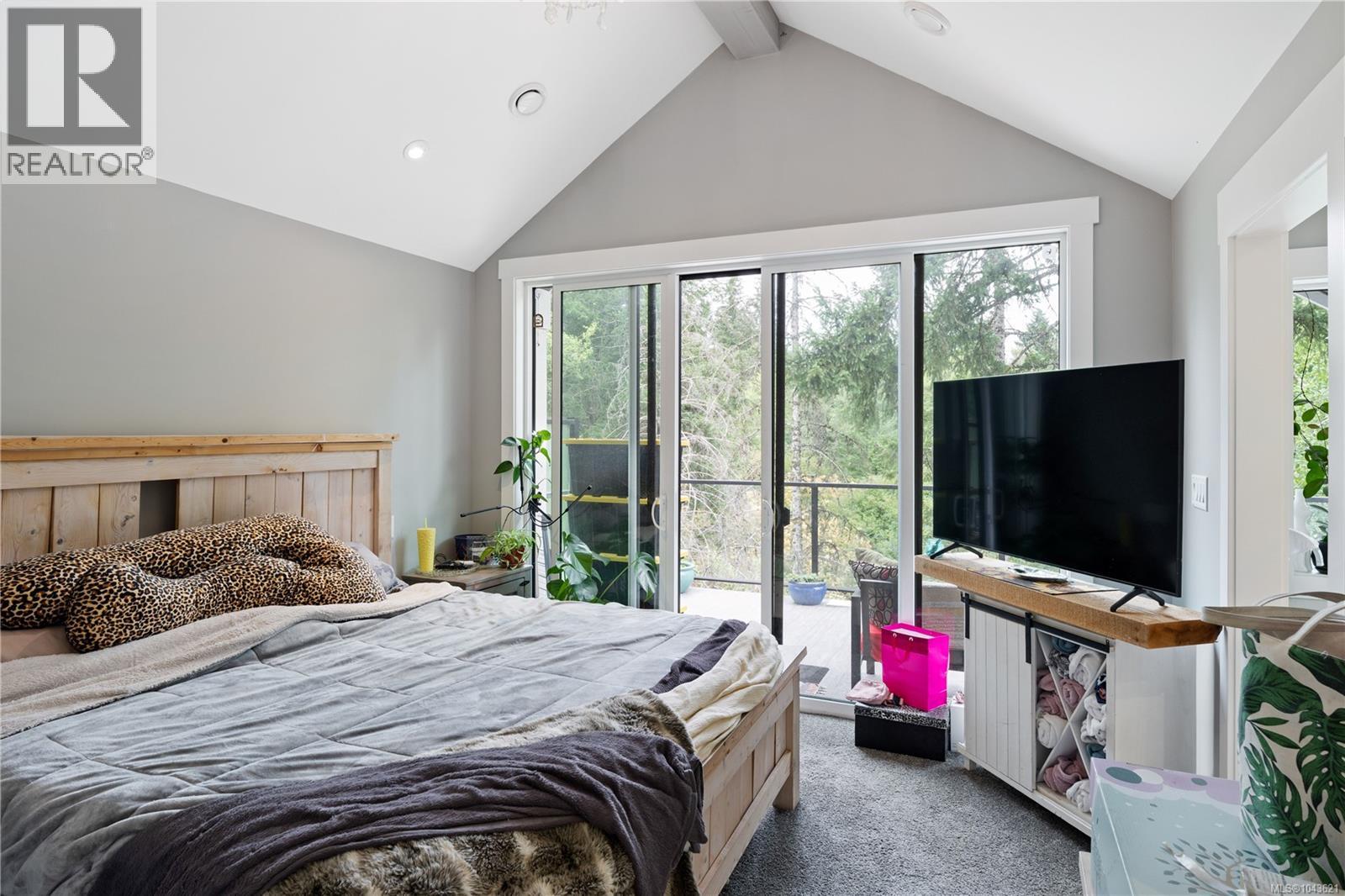 682 Shawnigan Lake Rd - 7