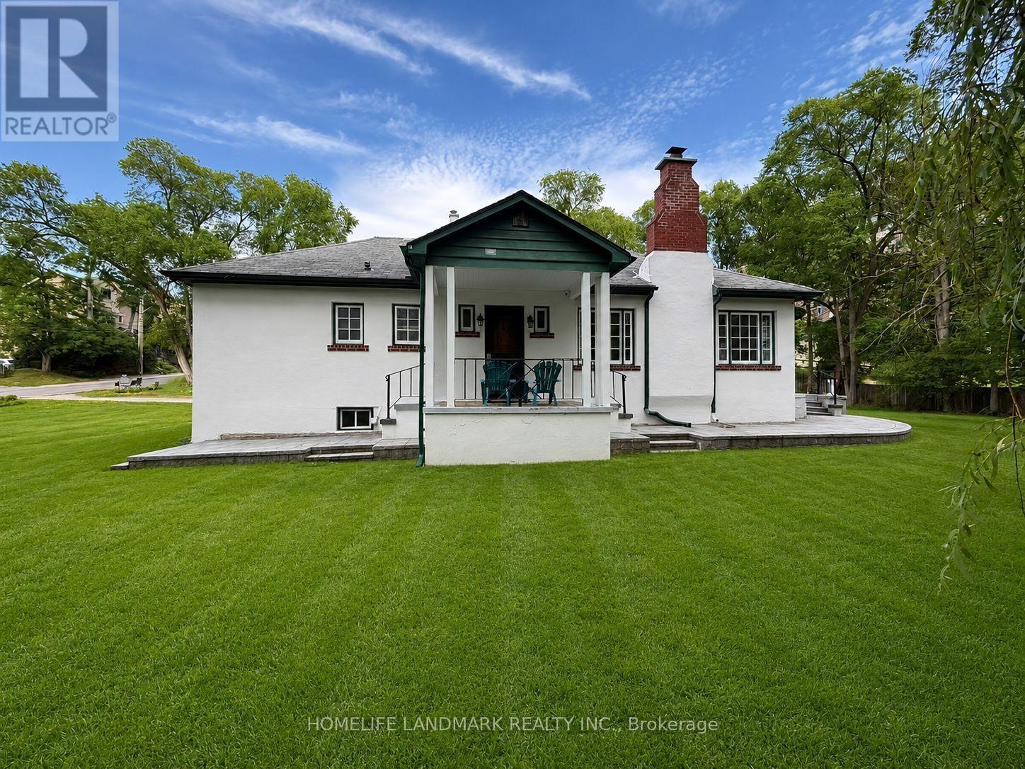 119 ROBINSON STREET - 2