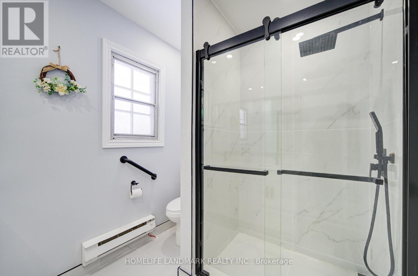 119 ROBINSON STREET - 21