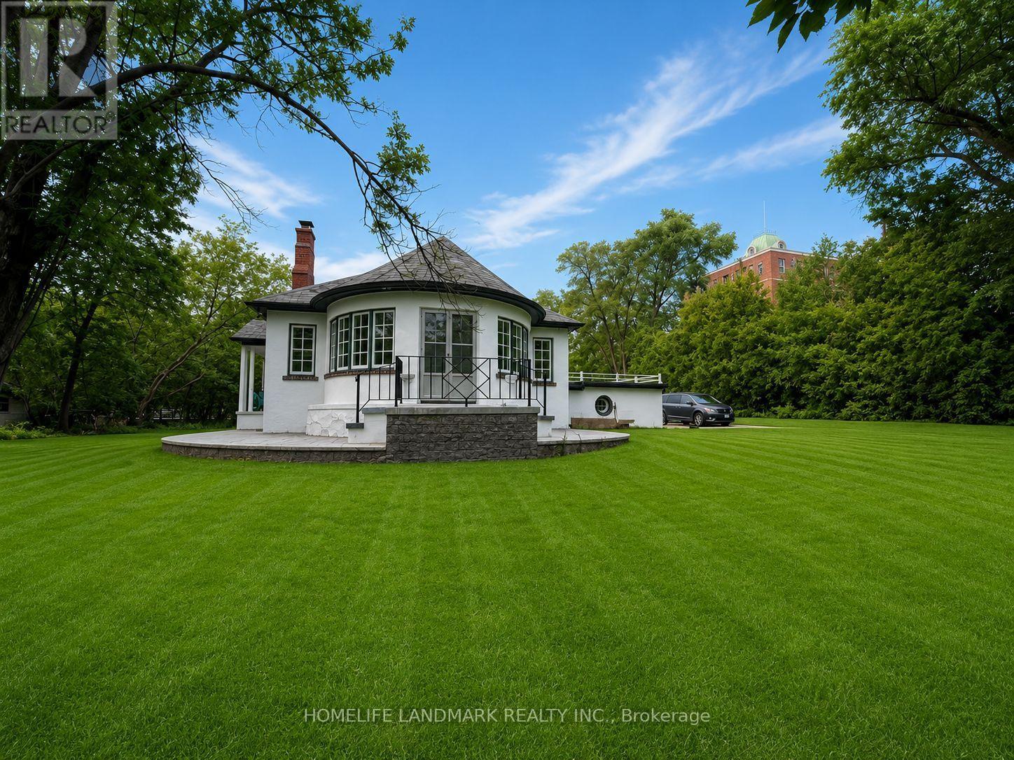 119 ROBINSON STREET - 24