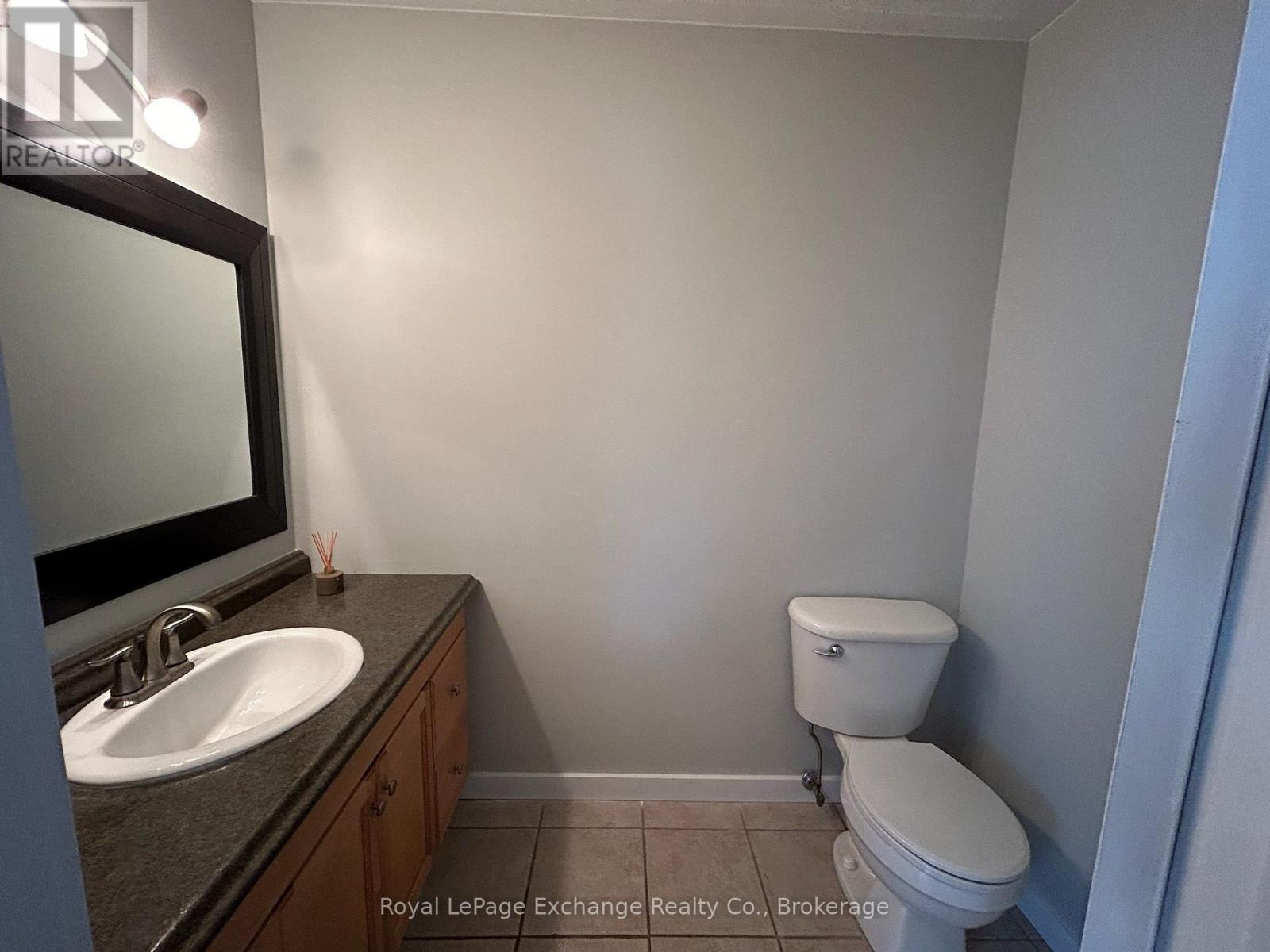 792 MACKENDRICK DRIVE - 21