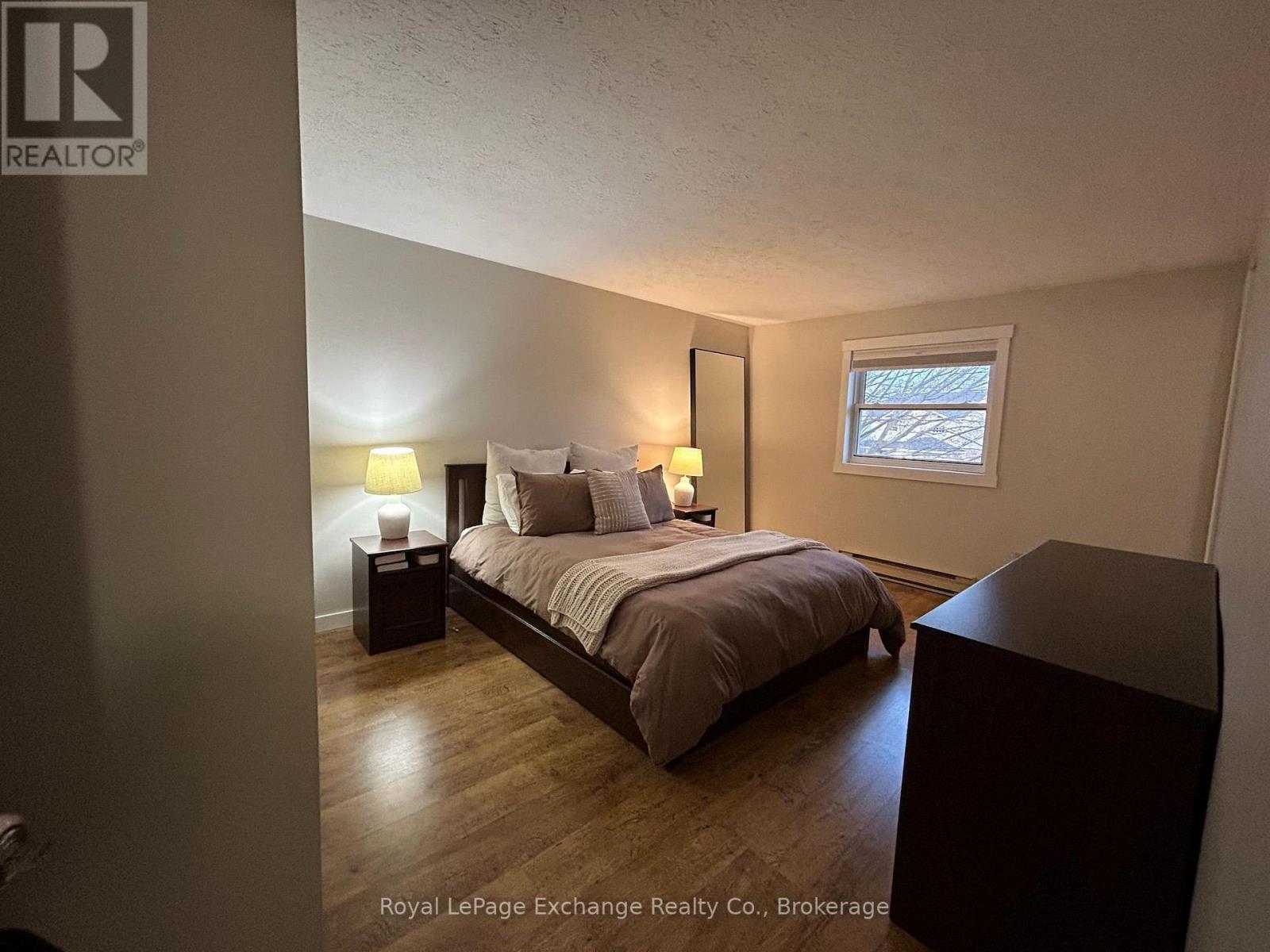 792 MACKENDRICK DRIVE - 36