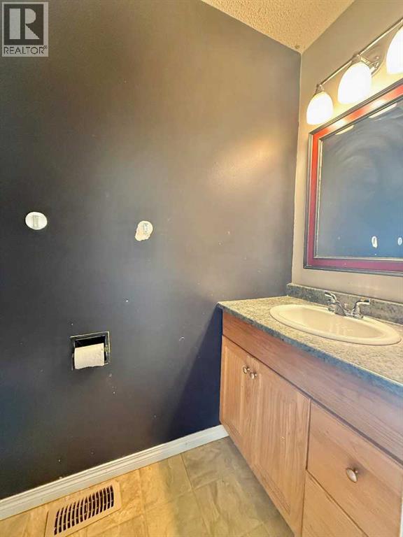 #33 101 Mill Street - Image 8