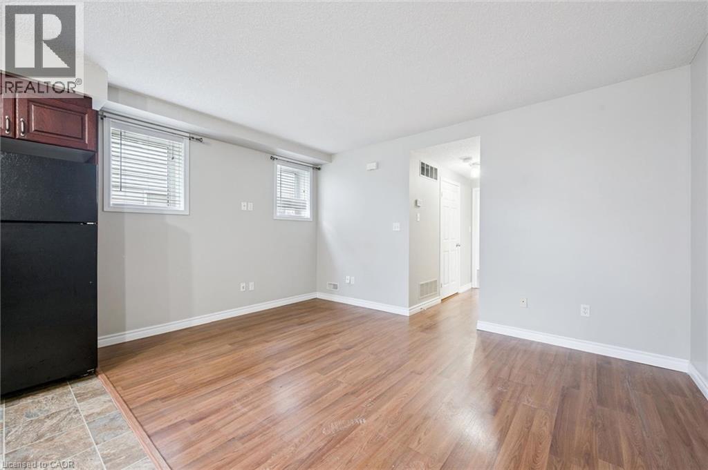 #5A 240 WESTMEADOW Drive - 10