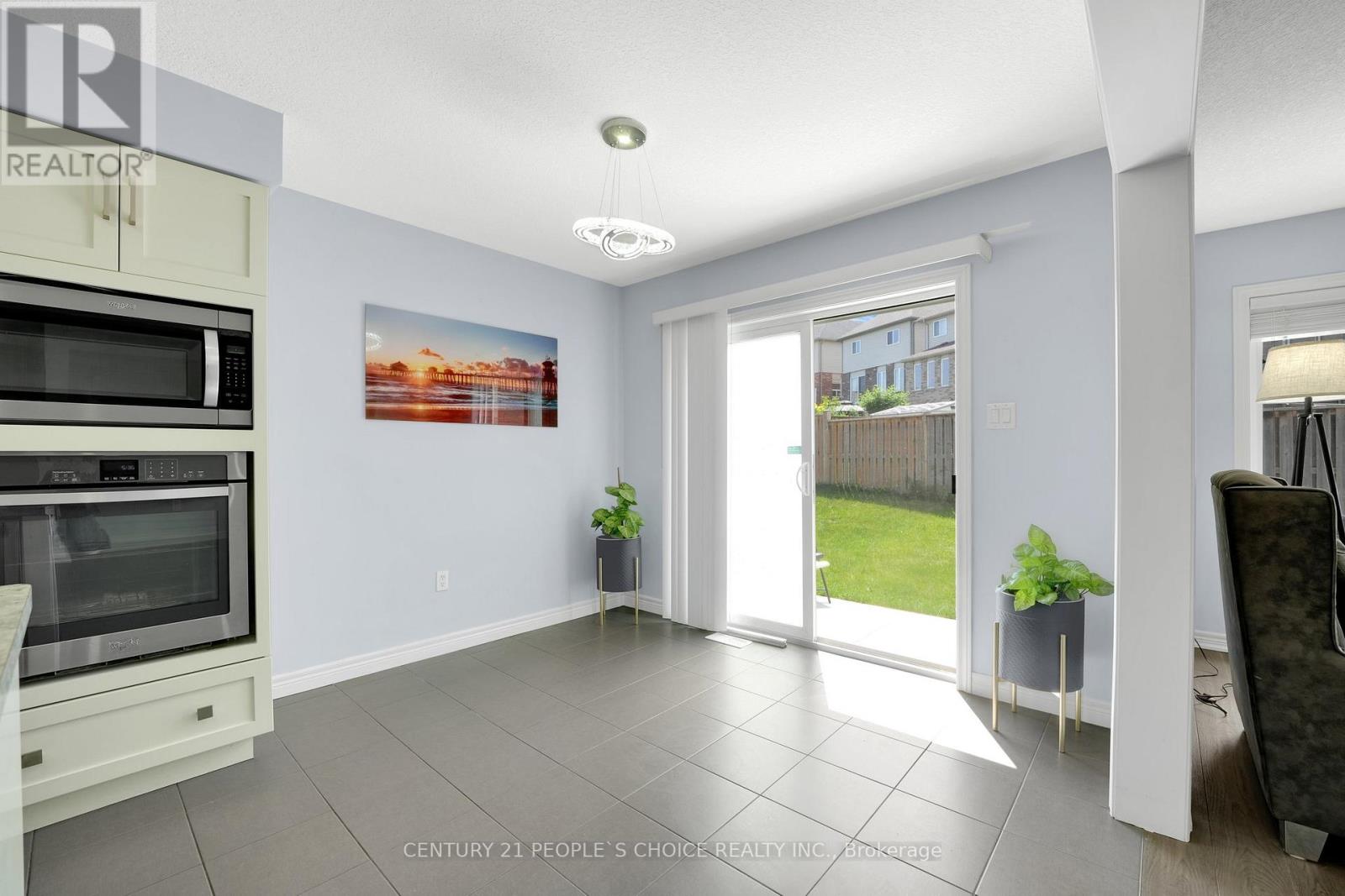 286 MACALISTER BOULEVARD - 15
