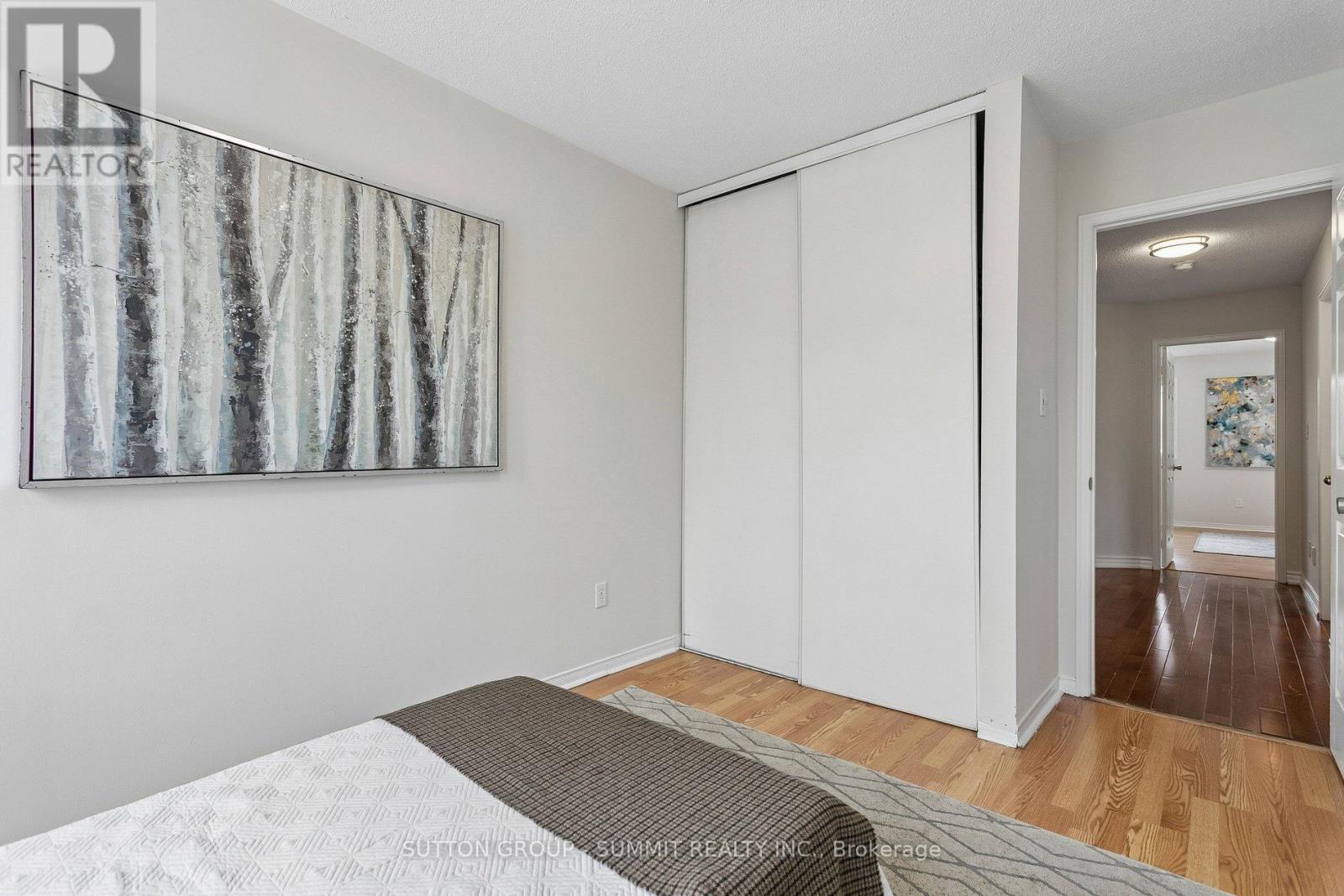 #37 35 MALTA AVENUE N - 36