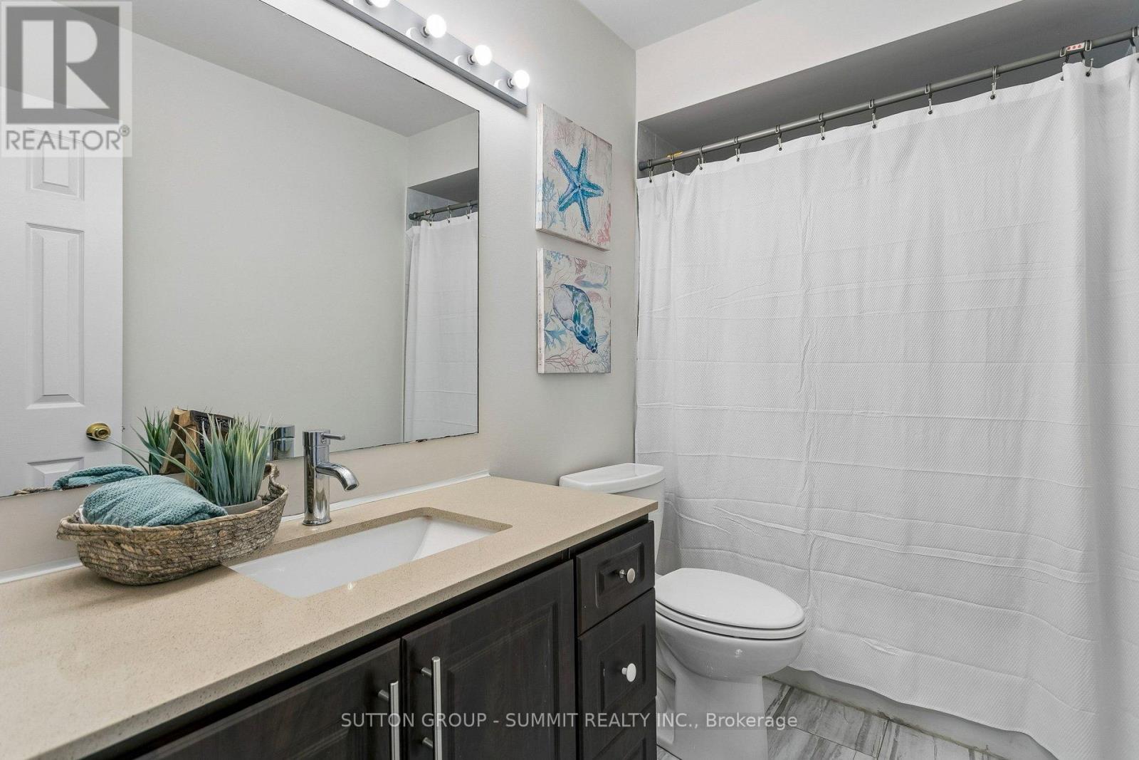 #37 35 MALTA AVENUE N - 38