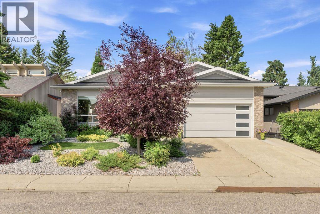 223 Oakland Place SW - 1