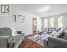 Living room - 54 Selkirk Street, Haldimand, ON N3W1J4 Photo 7