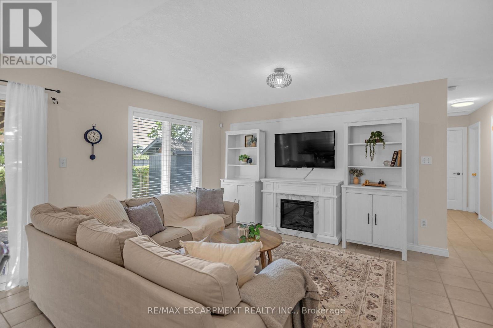 65 THISTLEMOOR DRIVE - 15