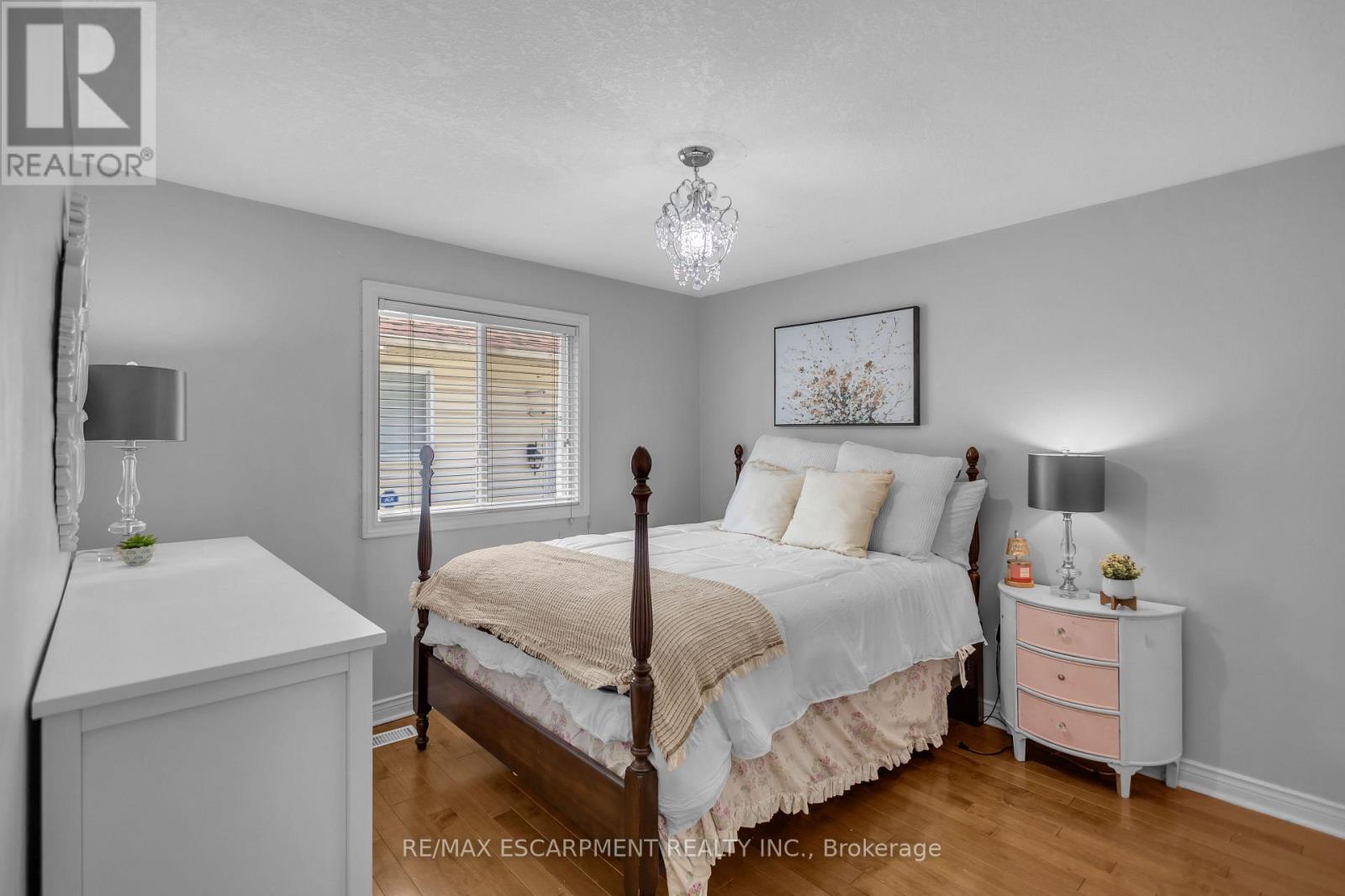 65 THISTLEMOOR DRIVE - 29