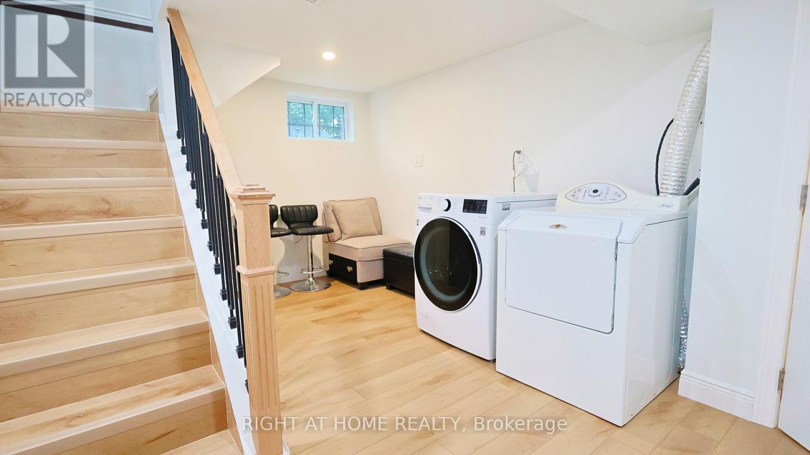 82 NORMANHURST AVENUE - 33