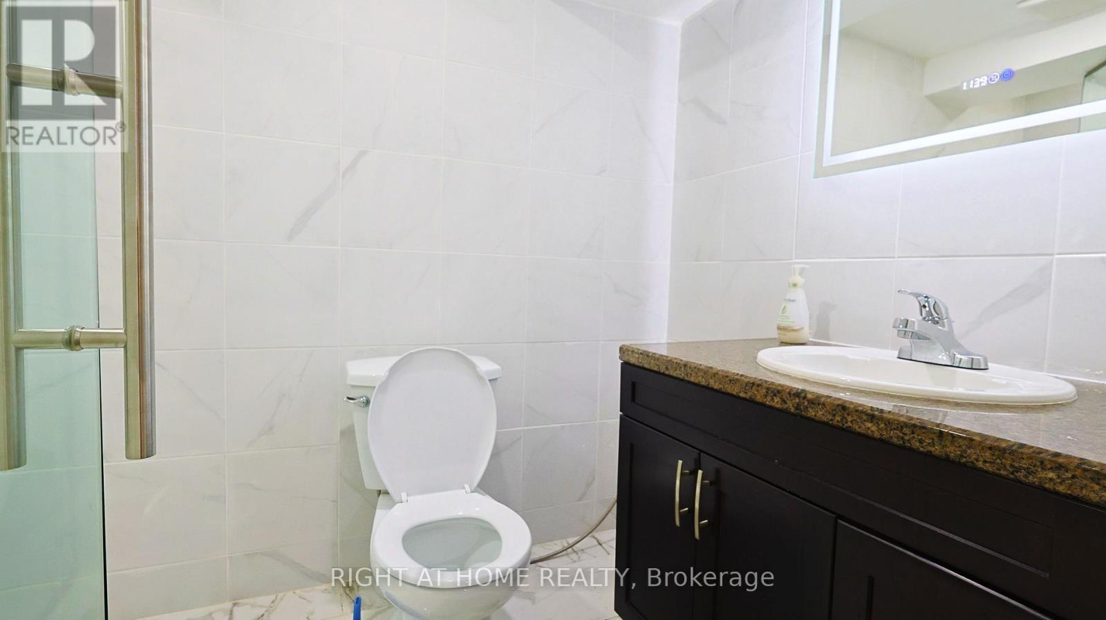 82 NORMANHURST AVENUE - 41
