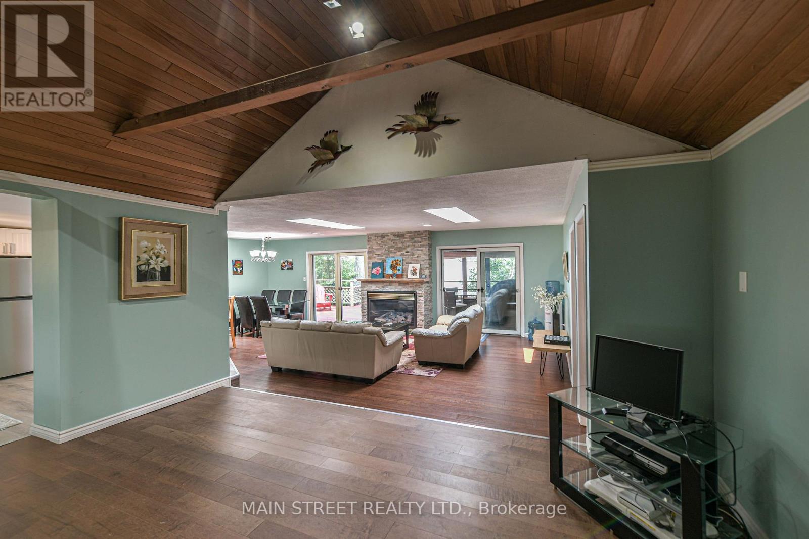 1310 BLACK BEACH LANE - 11