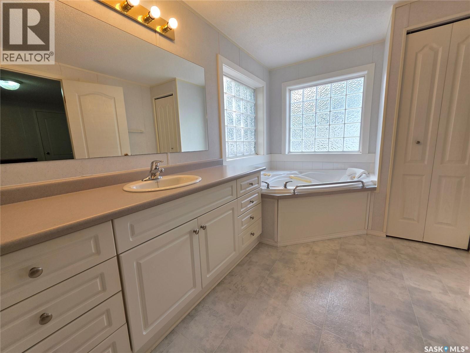 63 Prairie Sun COURT - 19