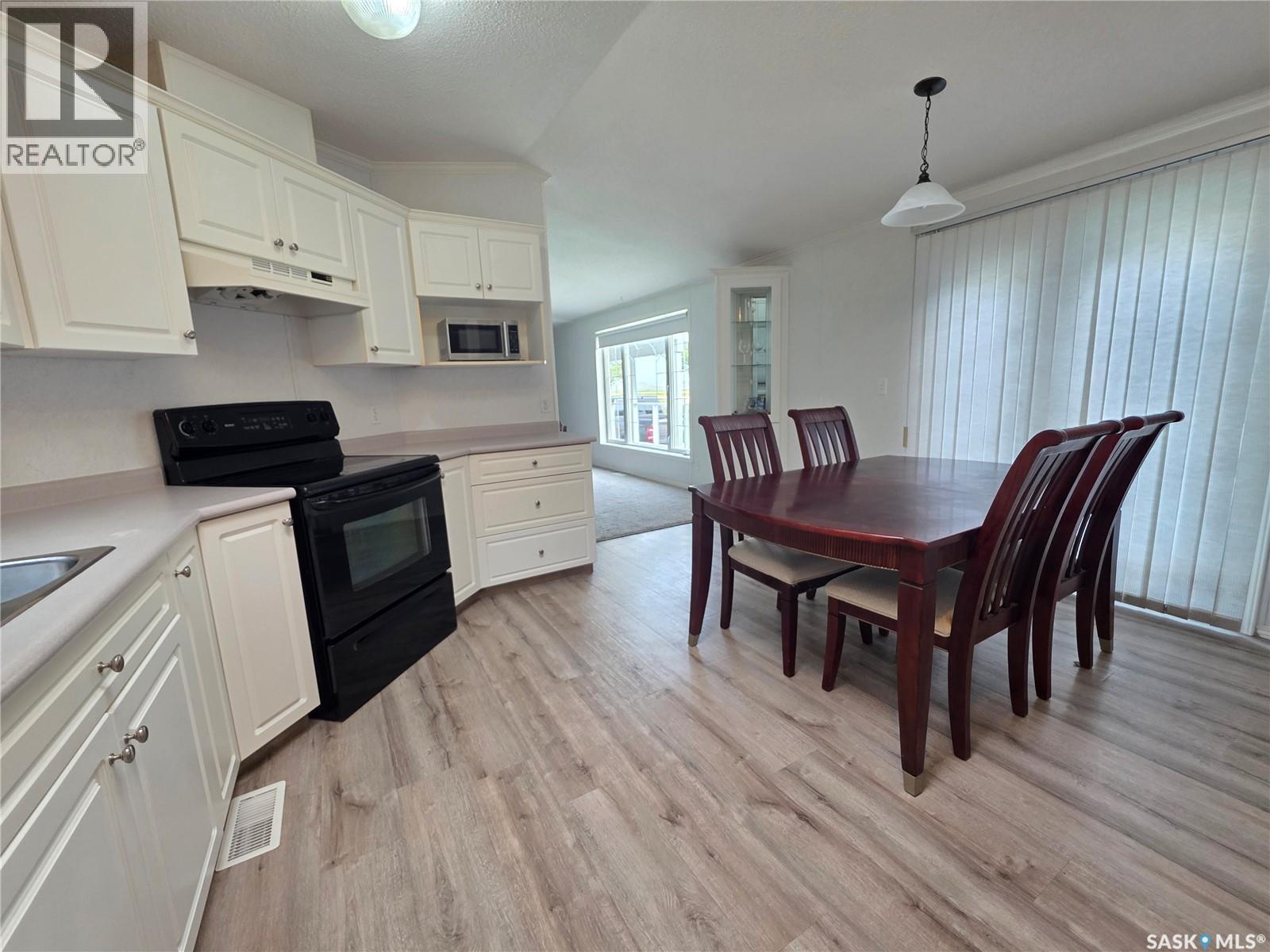 63 Prairie Sun COURT - 5