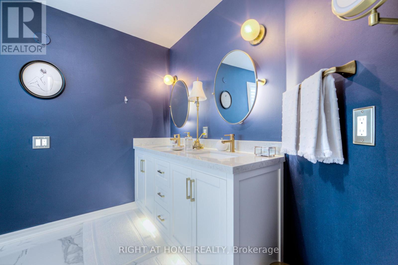 241 LEXINGTON ROAD - Image 19