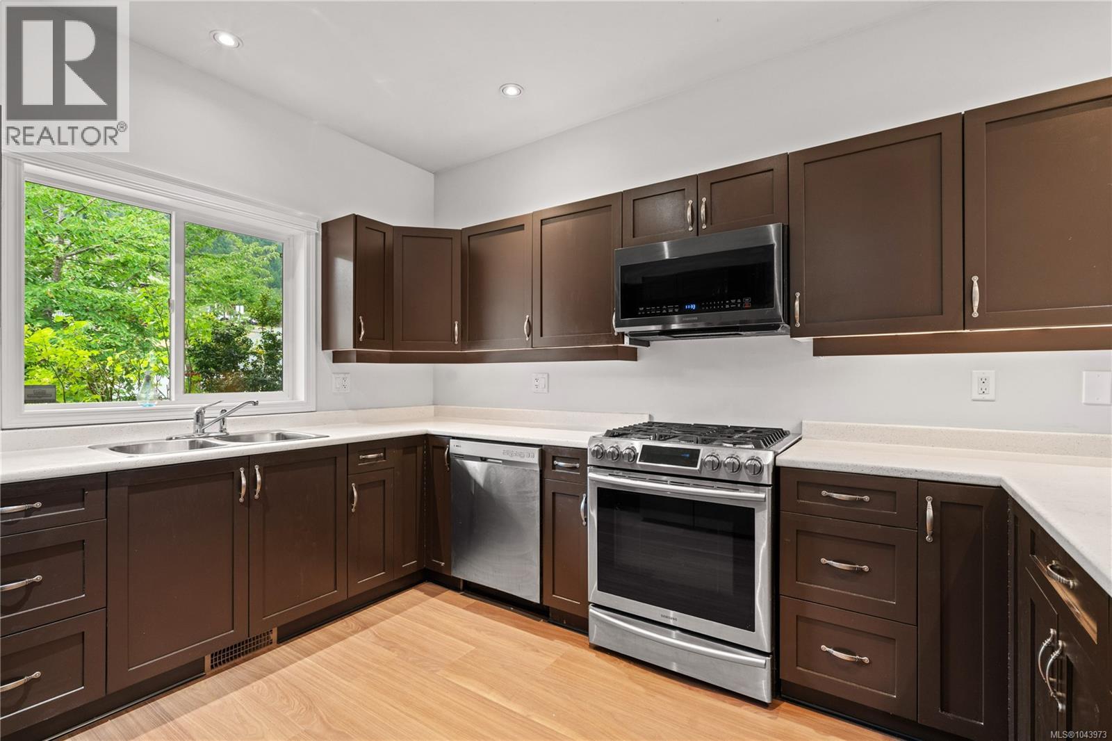 1072 Fitzgerald Rd - 11
