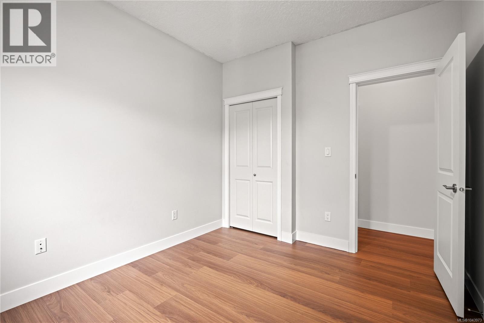 1072 Fitzgerald Rd - 22