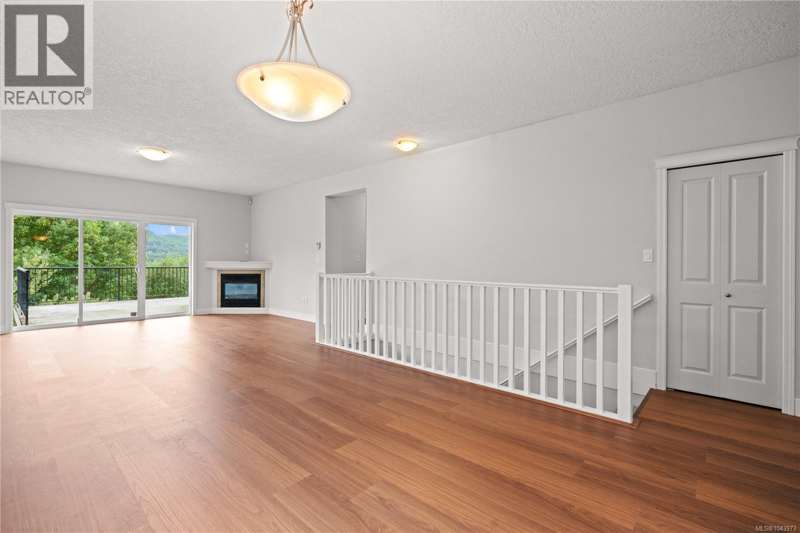 1072 Fitzgerald Rd - 5