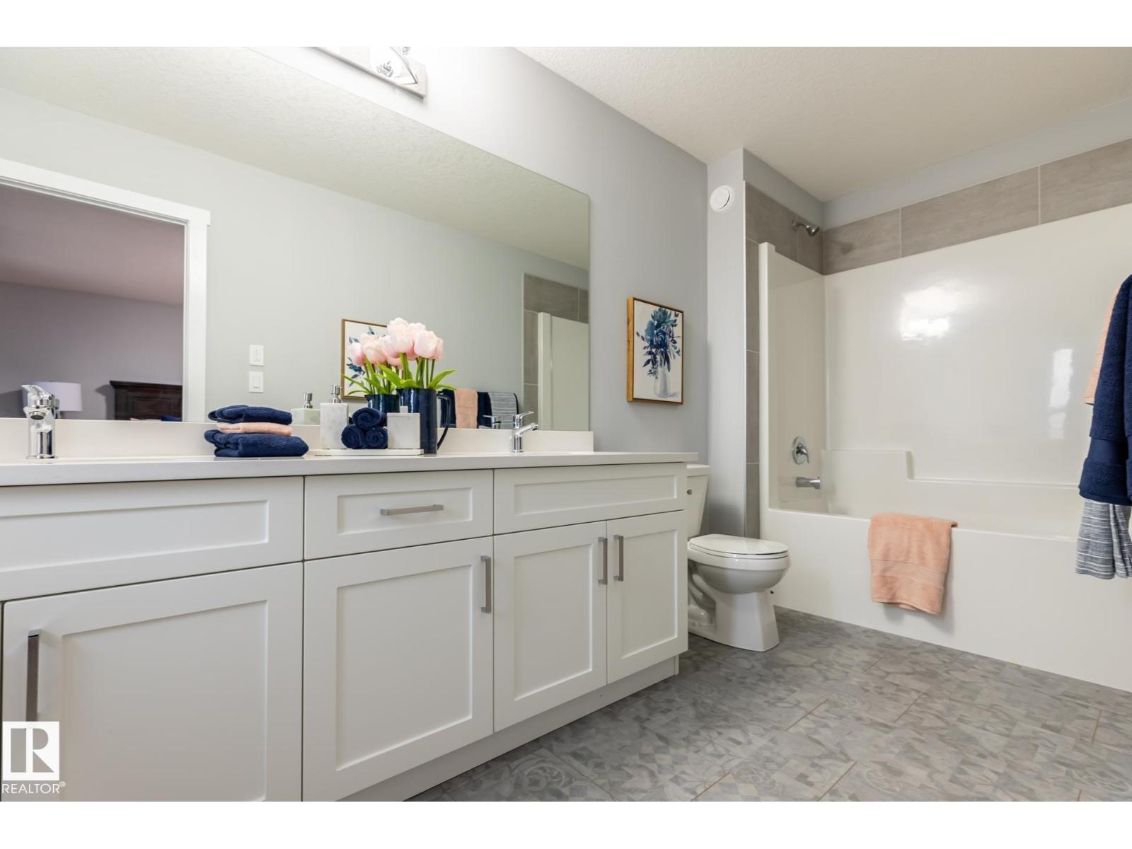 17820 70 ST NW - 32