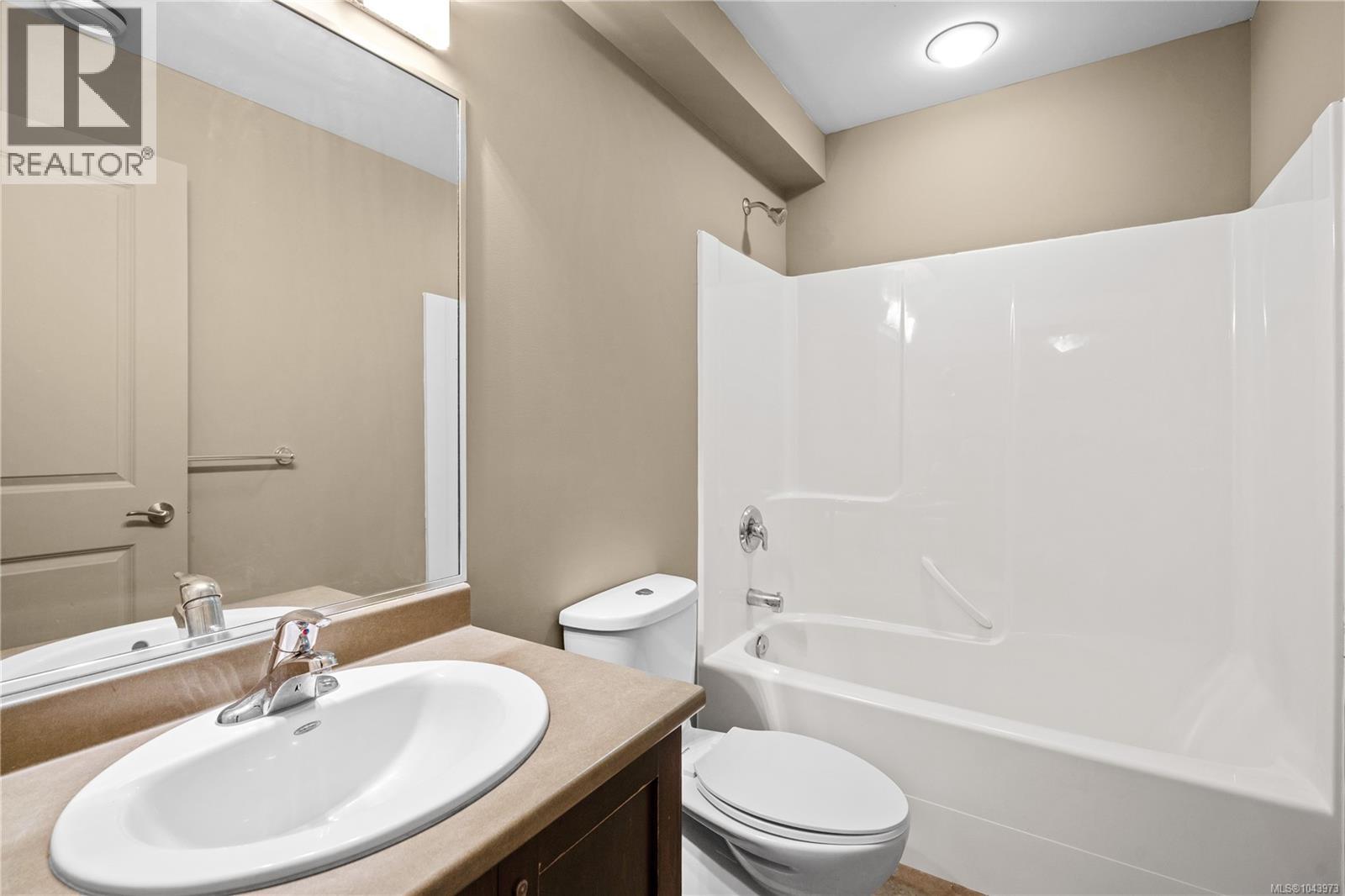 1072 Fitzgerald Rd - 33