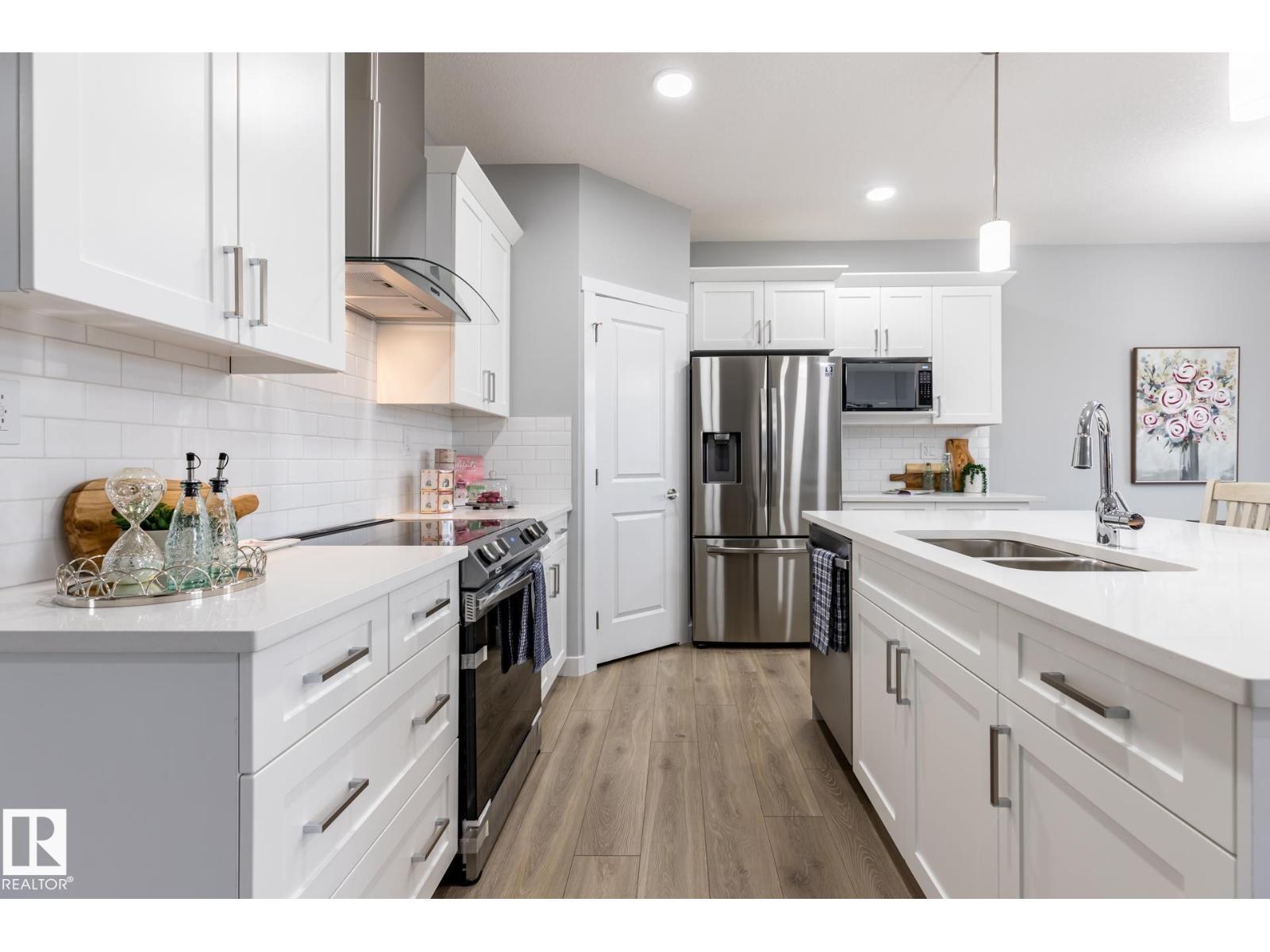 17820 70 ST NW - 8