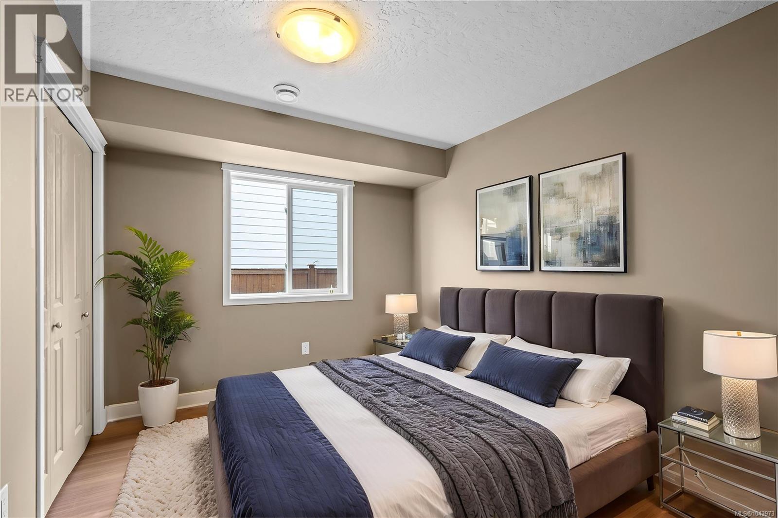 1072 Fitzgerald Rd - 31