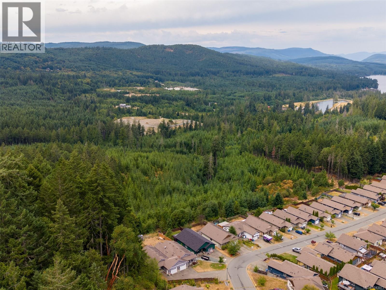 1072 Fitzgerald Rd - 73