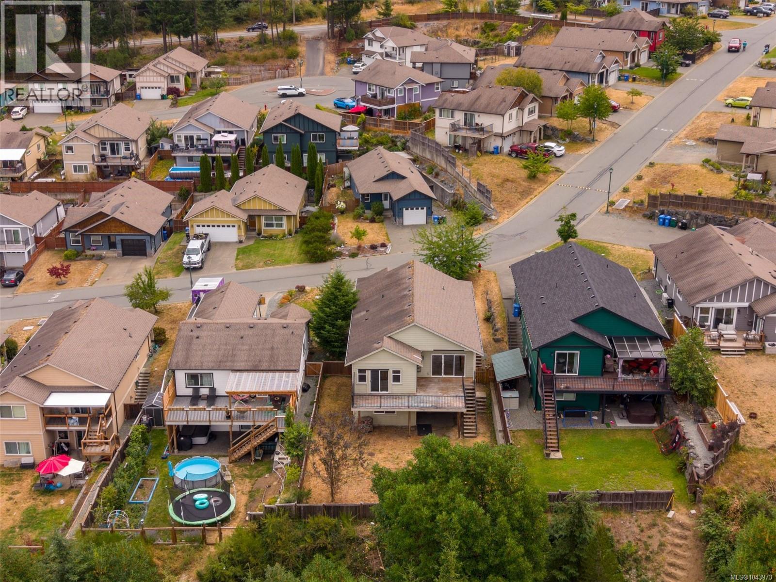1072 Fitzgerald Rd - 56