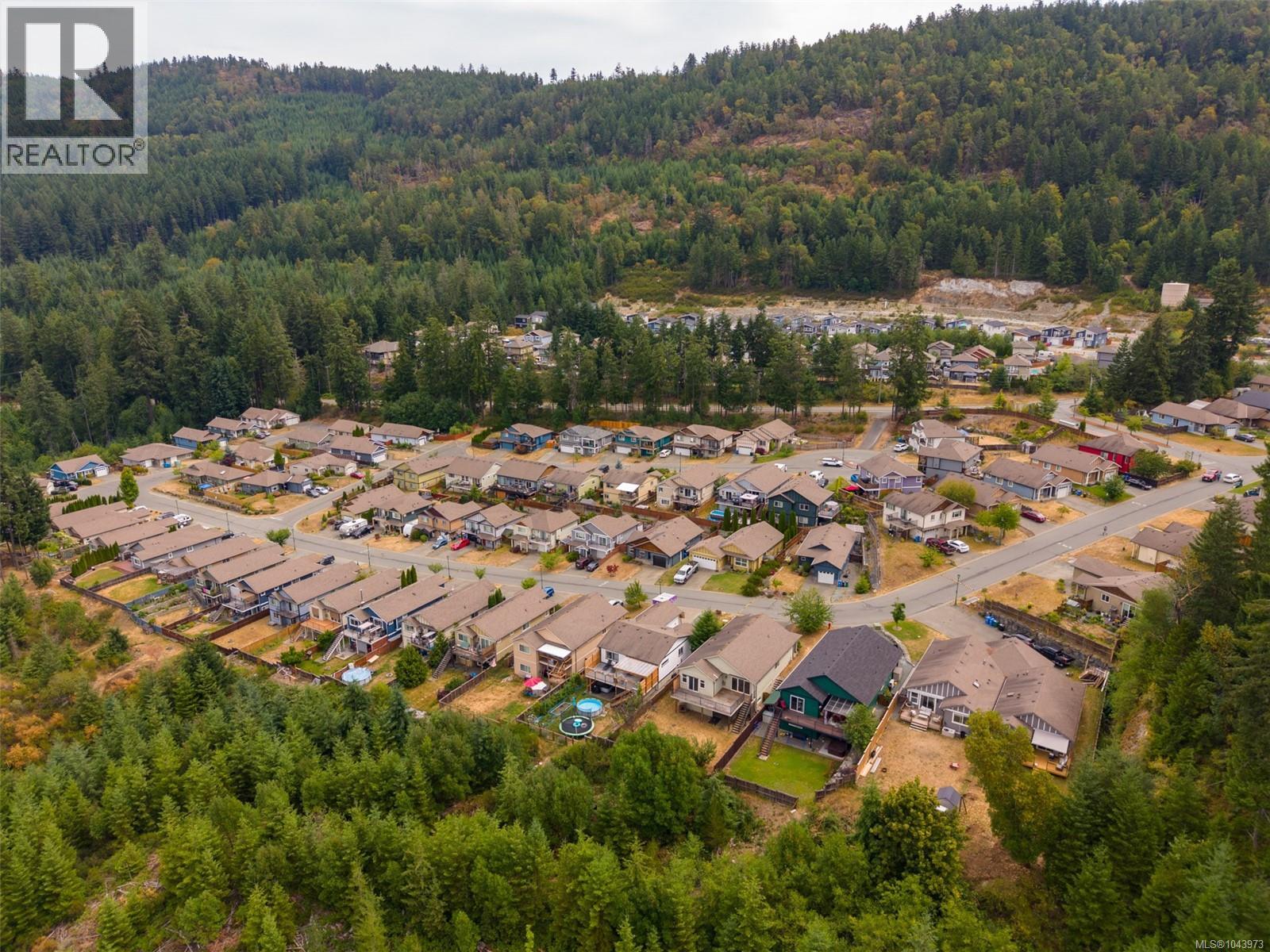1072 Fitzgerald Rd - 64