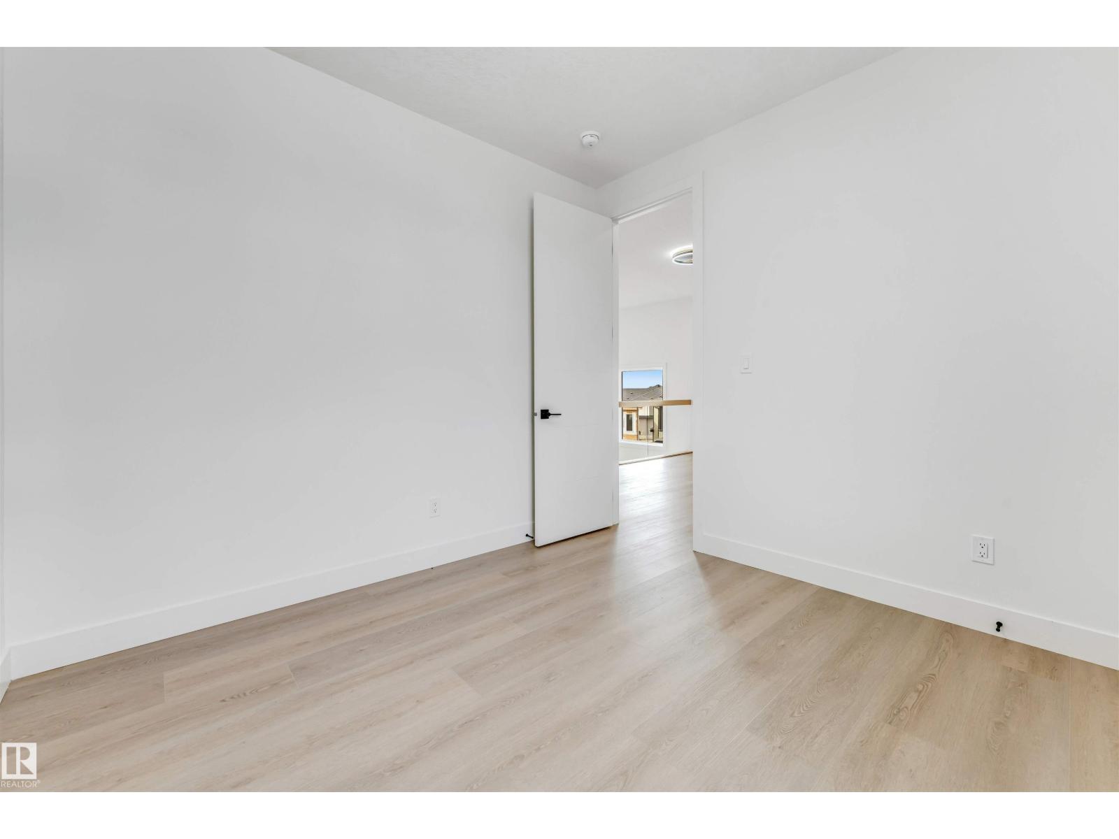 4006 35 ST - 43