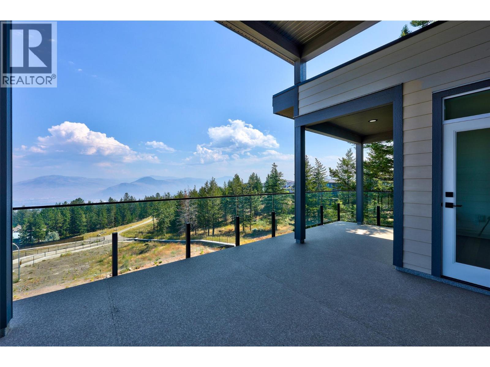 2140 LINFIELD Drive - 21