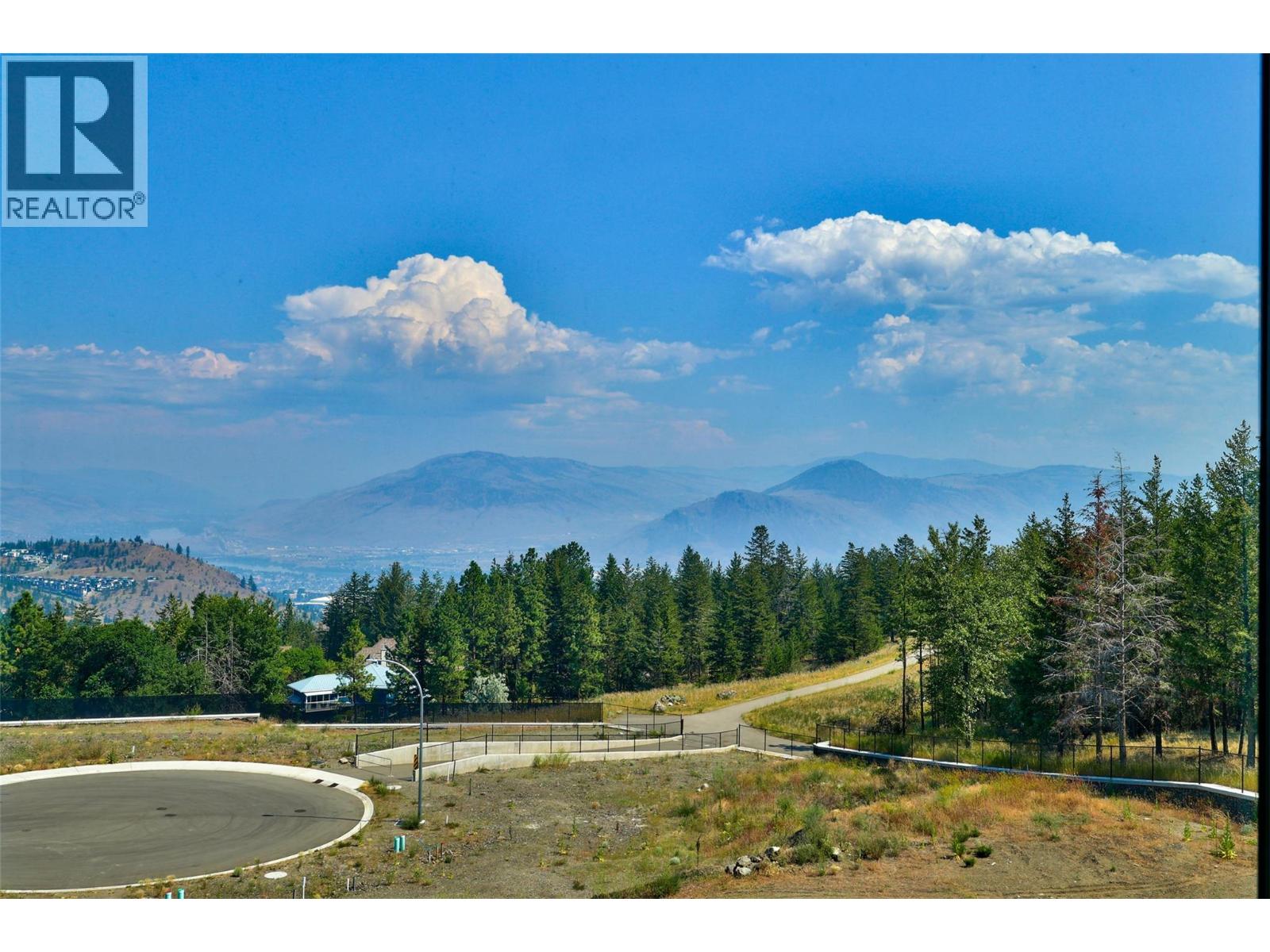 2140 LINFIELD Drive - 44