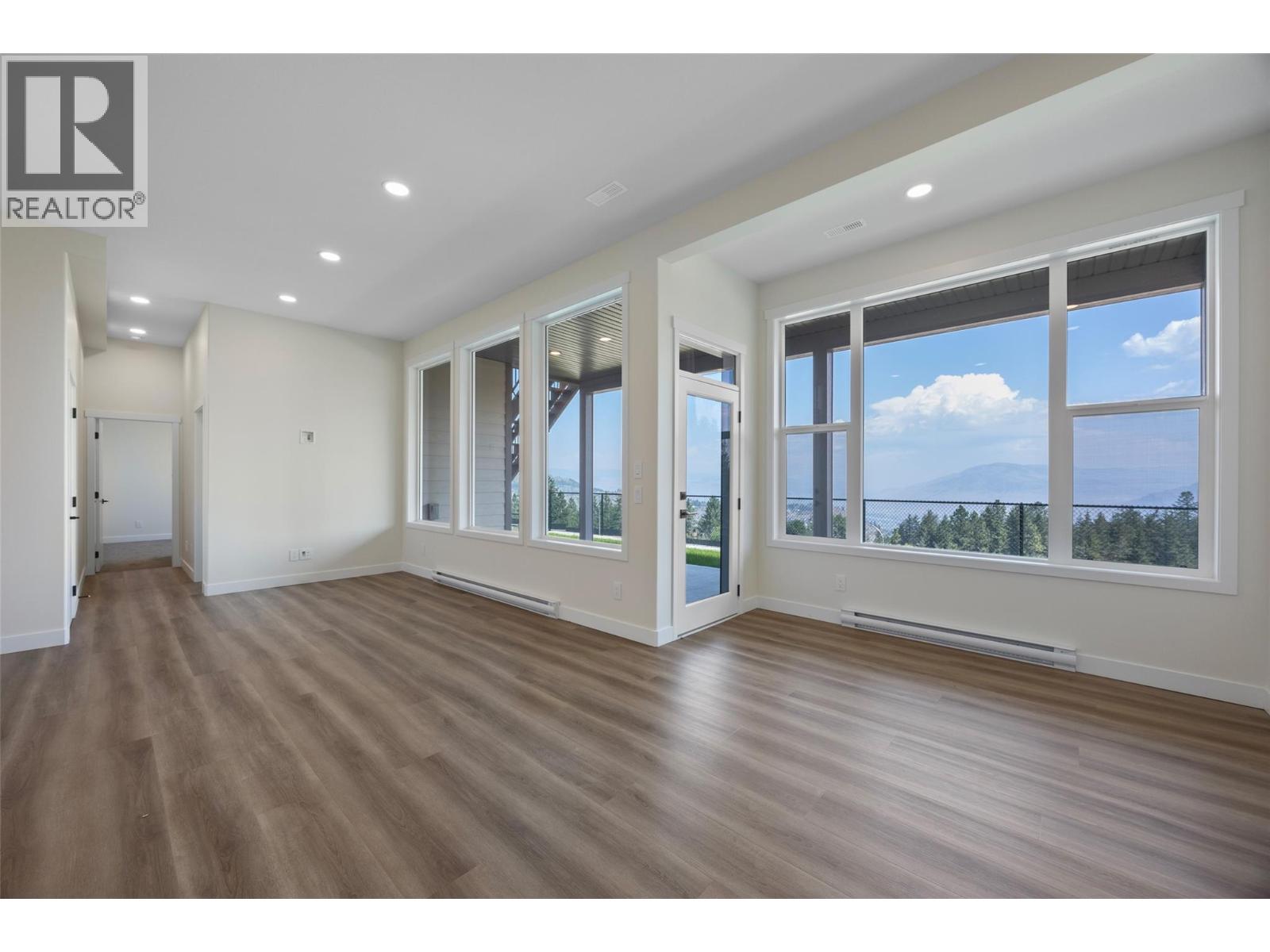 2140 LINFIELD Drive - 49