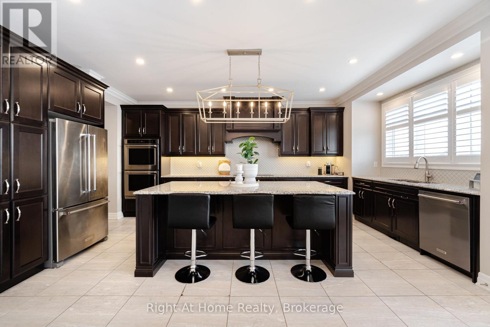 3318 CHARLES BIGGAR DRIVE - 13