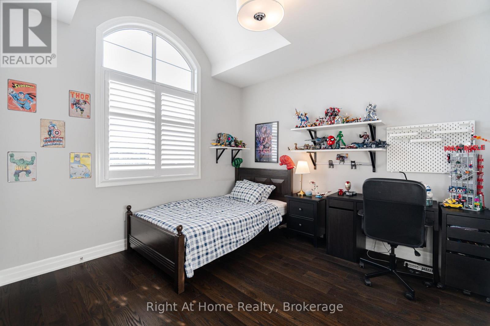 3318 CHARLES BIGGAR DRIVE - 36