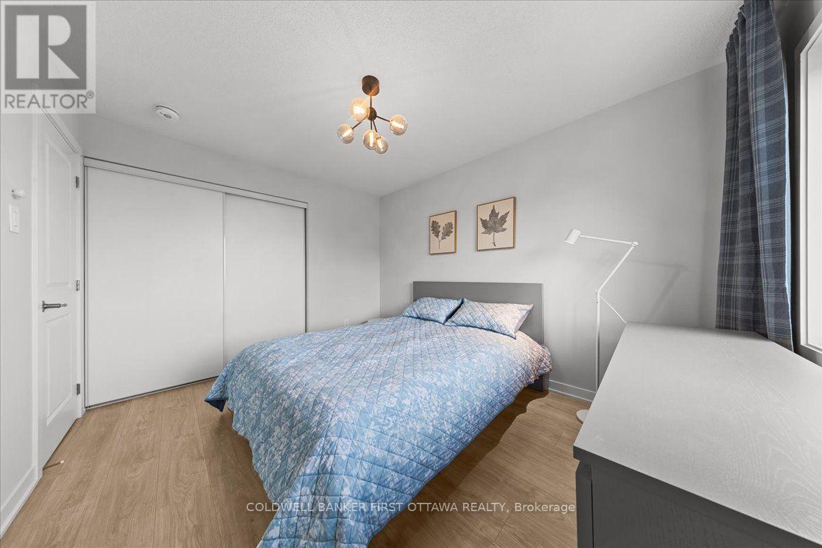 210 PARNIAN PRIVATE - 19