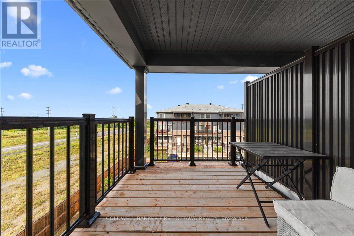 210 PARNIAN PRIVATE - 21
