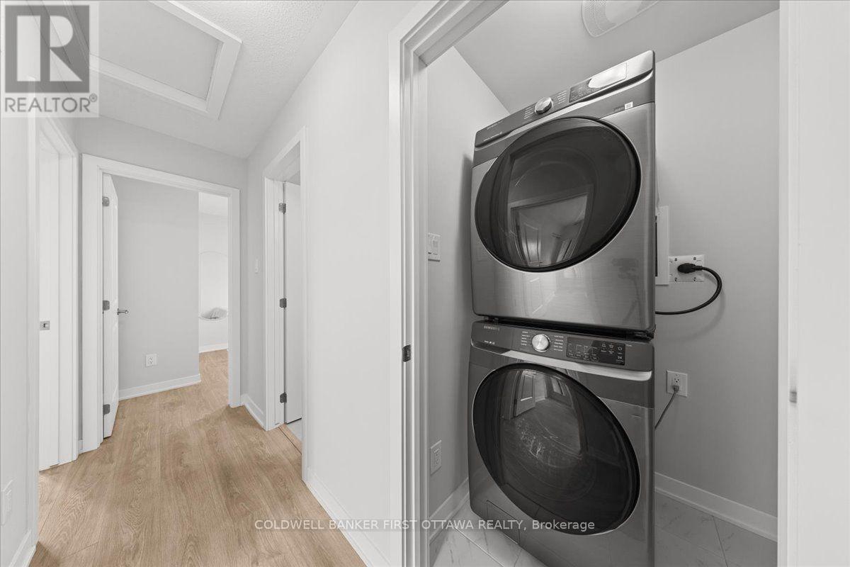 210 PARNIAN PRIVATE - 25