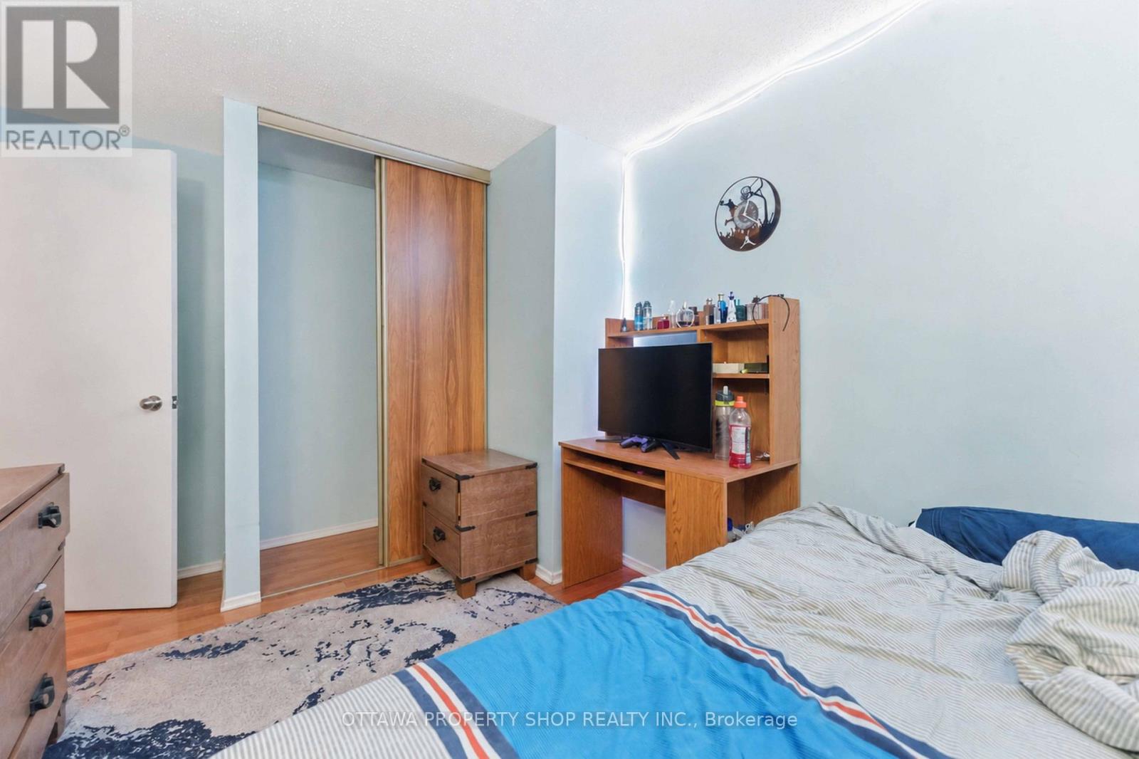 #32 3333 MCCARTHY ROAD - 16