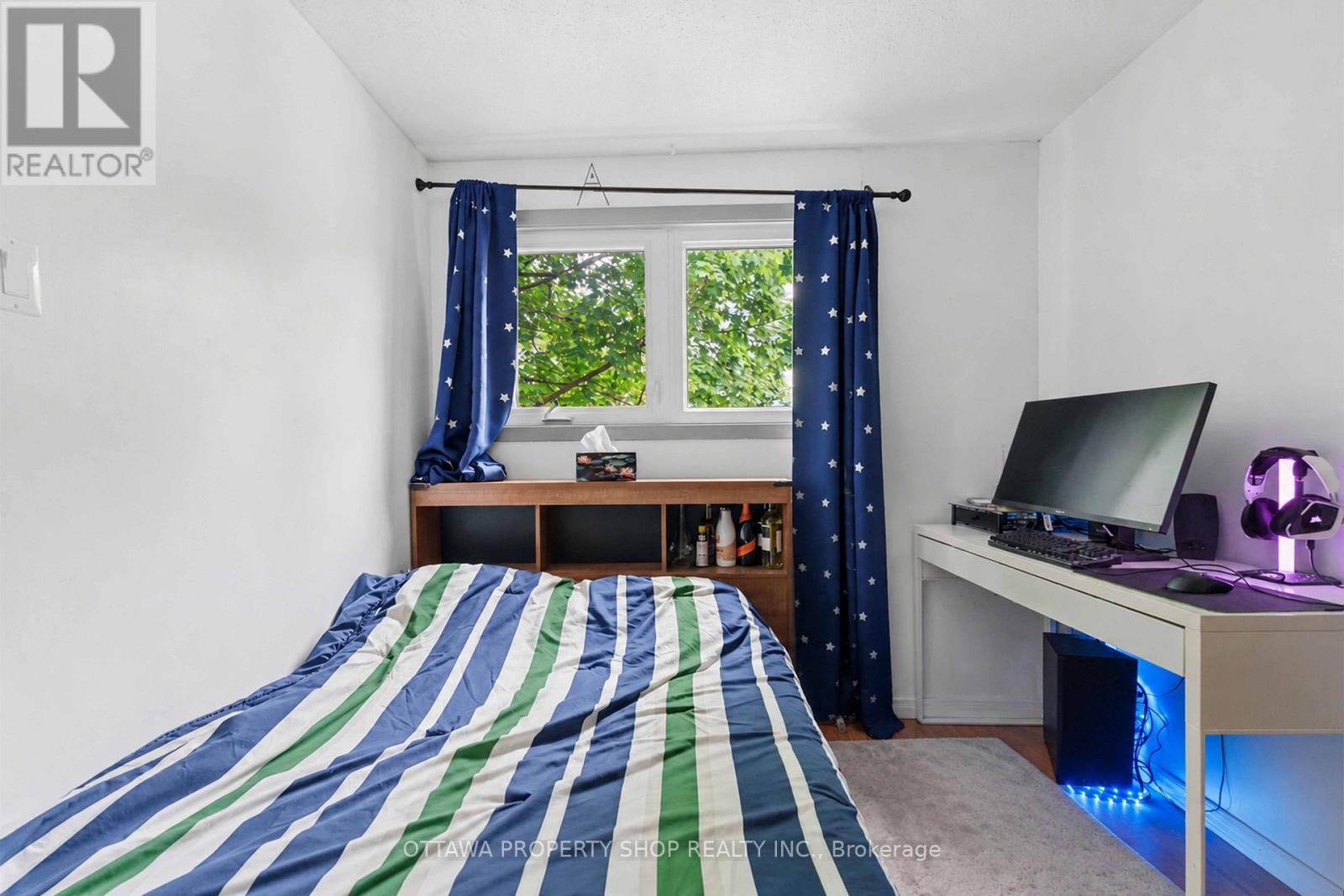 #32 3333 MCCARTHY ROAD - 17