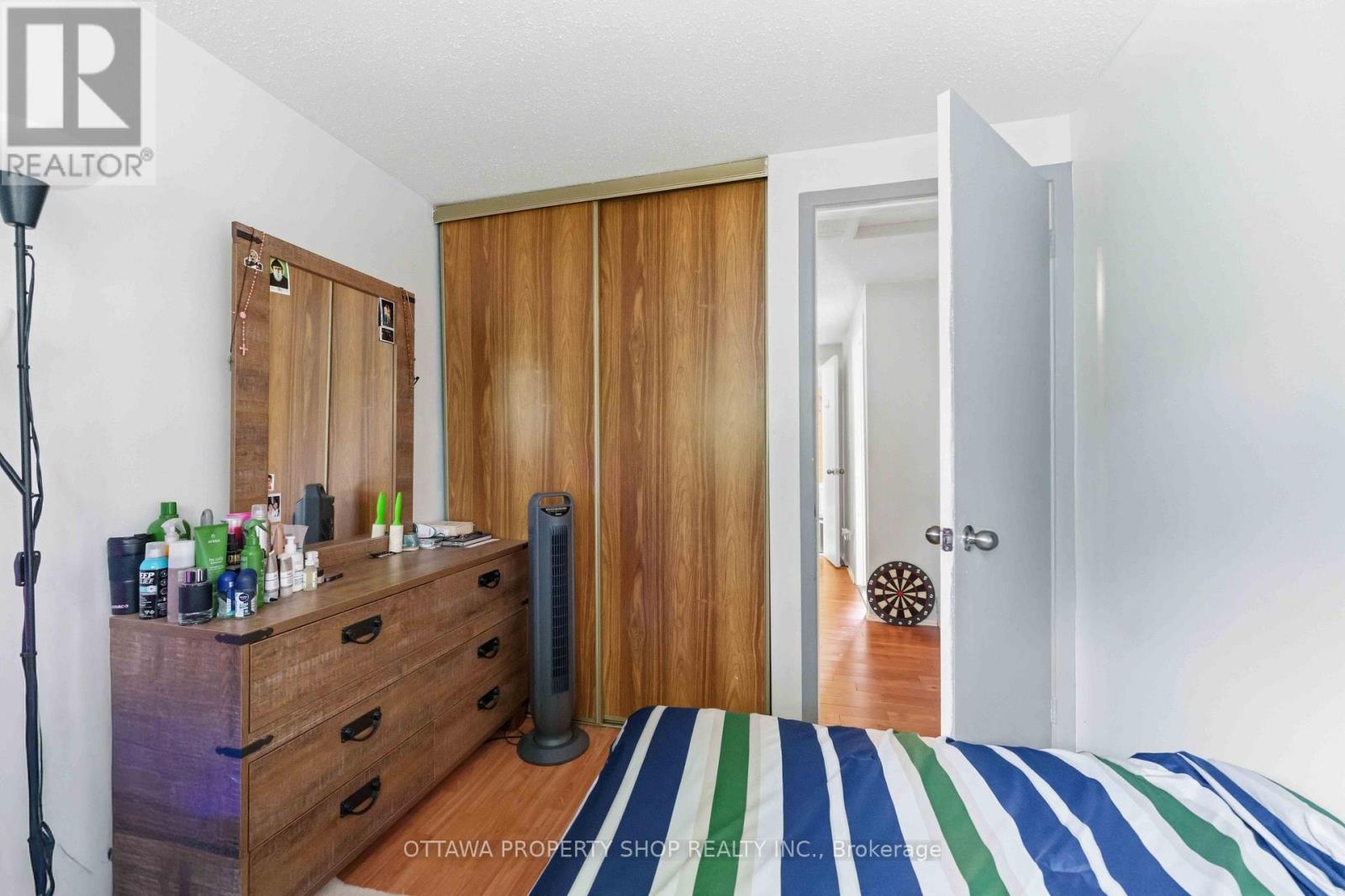 #32 3333 MCCARTHY ROAD - 18