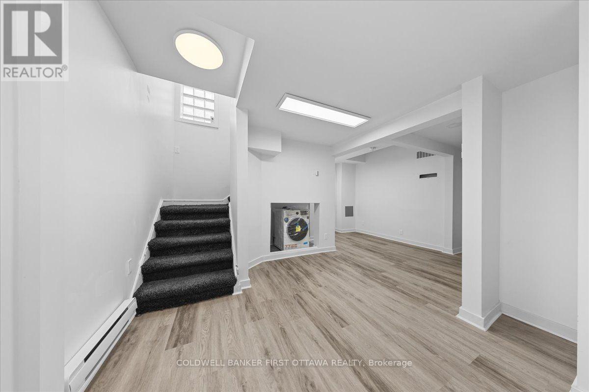 20 PRIMROSE AVENUE - 20