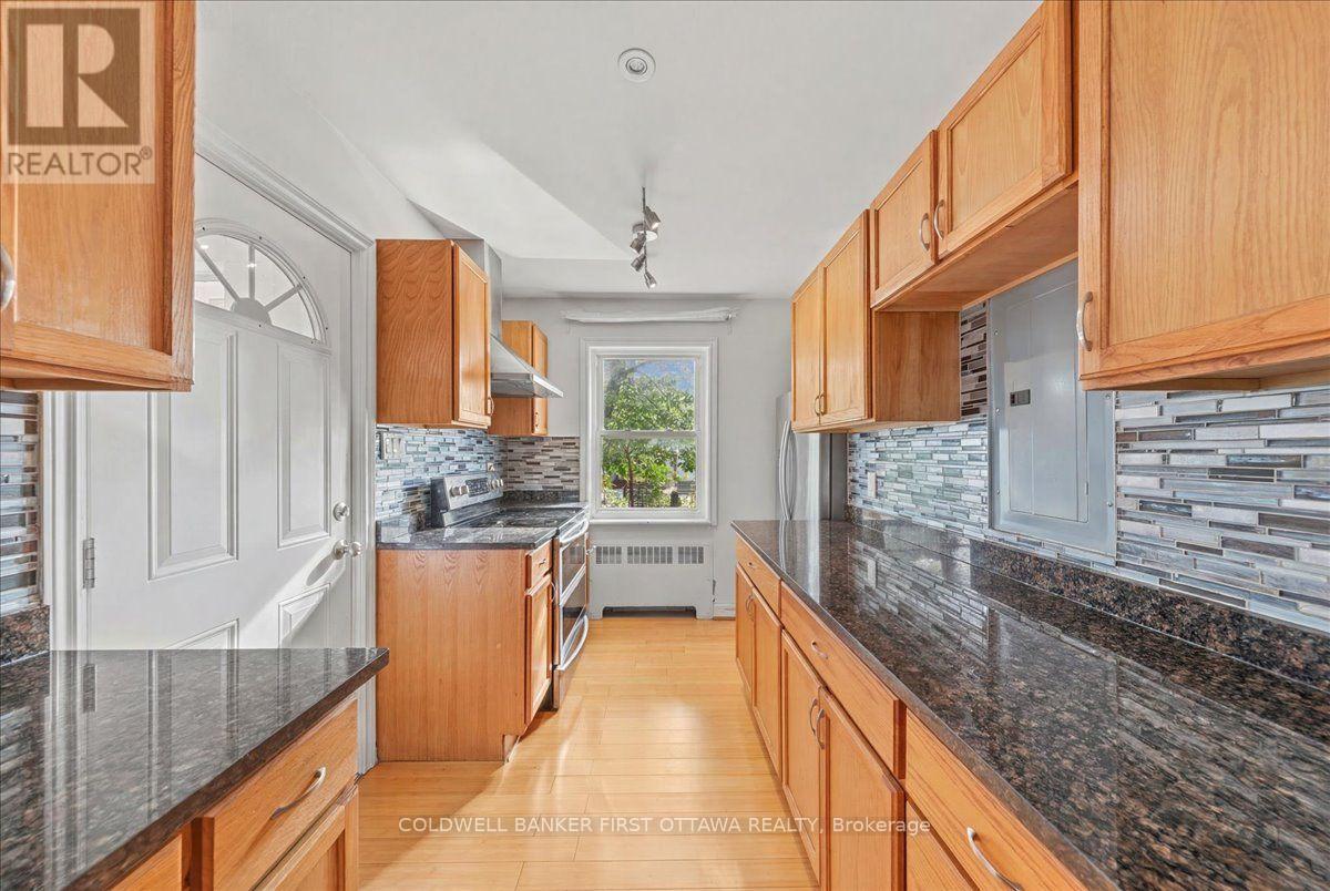 20 PRIMROSE AVENUE - 3