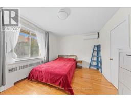 Living room - 20 Primrose Avenue, Ottawa, ON K1R6L6 Photo 14
